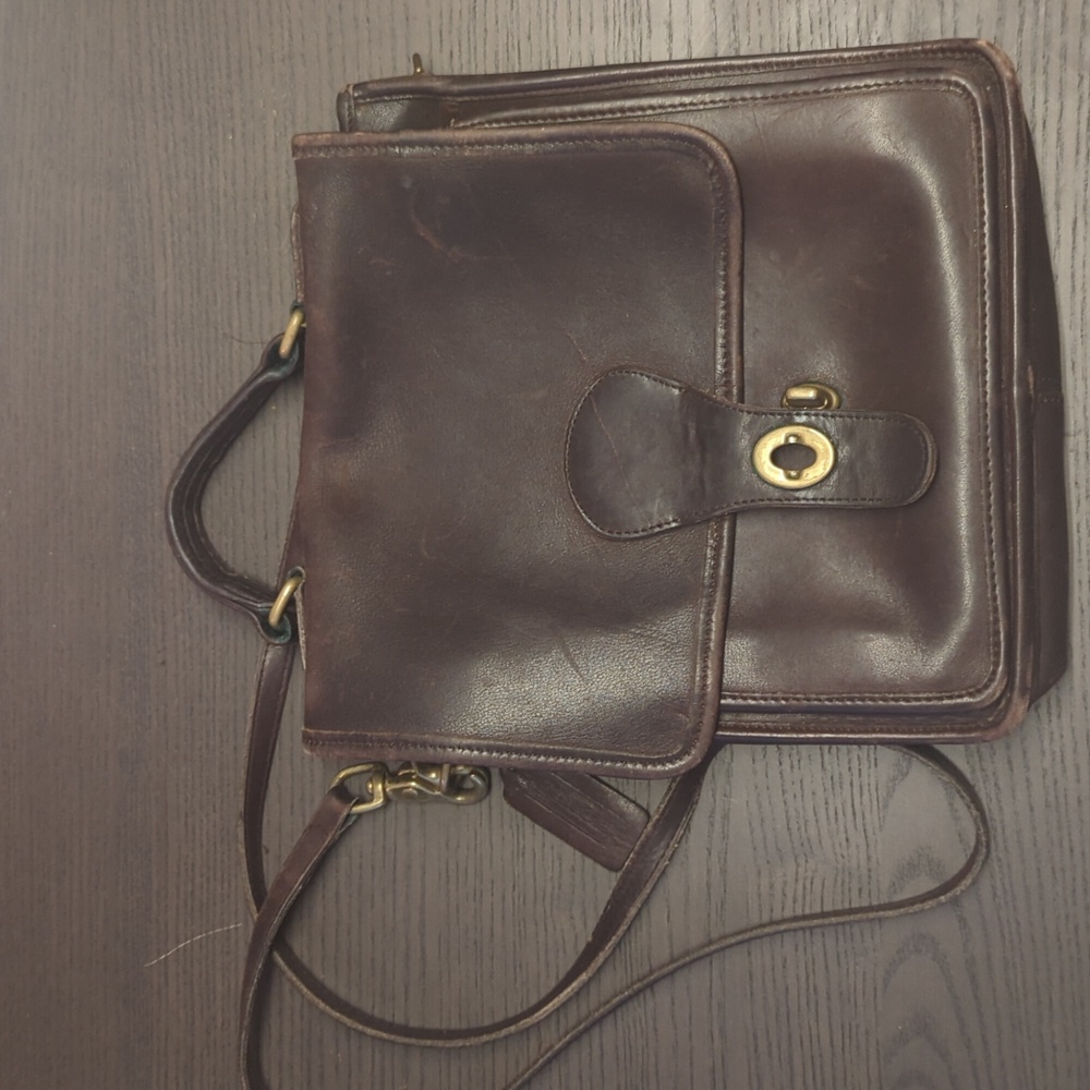 Vintage Coach Messenger bag (NEEDS repair)